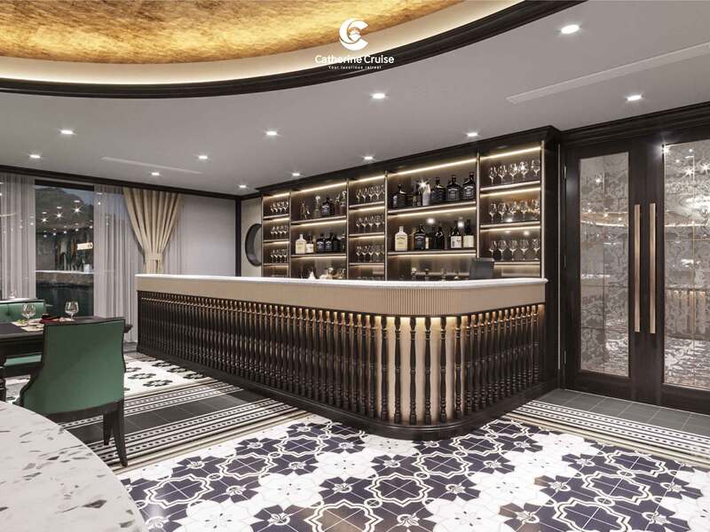 Catherine Cruise - Tận hưởng hành trình du ngoạn trên vịnh