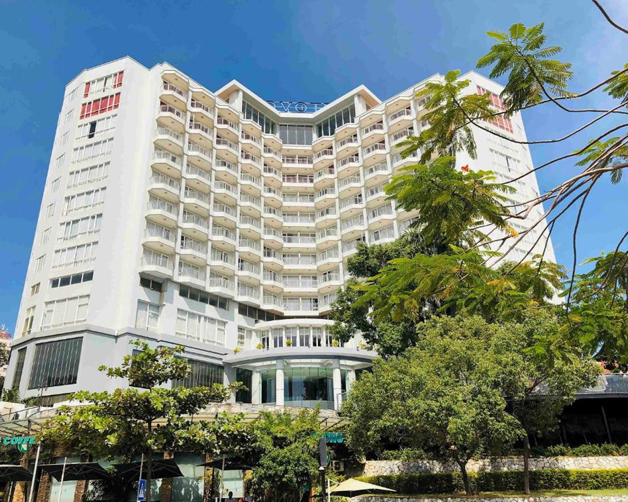 Tinh Tế Pháp Giữa Vịnh, Nơi Mỗi Bữa Sáng Là Bức Tranh Vịnh